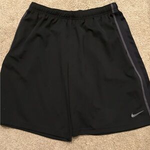 Nike Men's Black athletic shorts XL